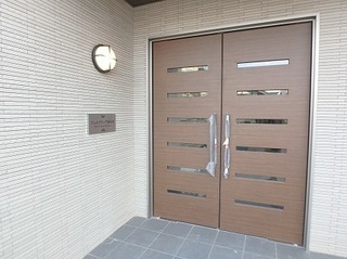 P3160008.jpg